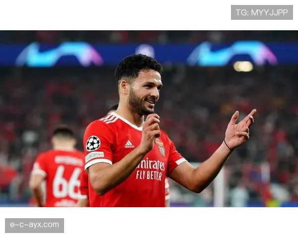 恩佐赛场表现抢眼，新星闪耀彰显强劲竞争力